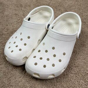 Crocs Classic Clog Adult Unisex W9 M 7 White Slip On Shoe 10001 Pool Garden Work